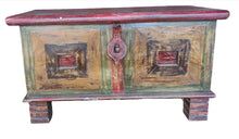 Load image into Gallery viewer, Wooden Trunk