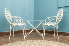 Load image into Gallery viewer, White Garden Set