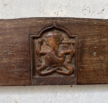 Load image into Gallery viewer, Carved Wooden Arch with Ganesha
