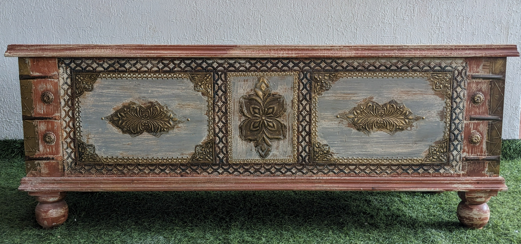 Distressed Brick Brown Wooden Trunk with Brass details