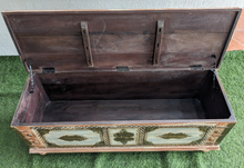 Load image into Gallery viewer, Distressed Brick Brown Wooden Trunk with Brass details
