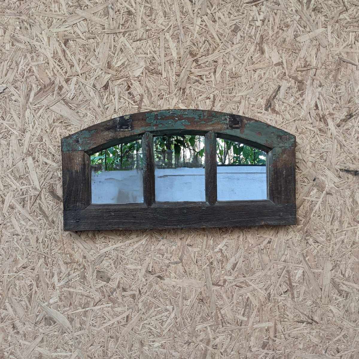 Ventilator Window with Mirror