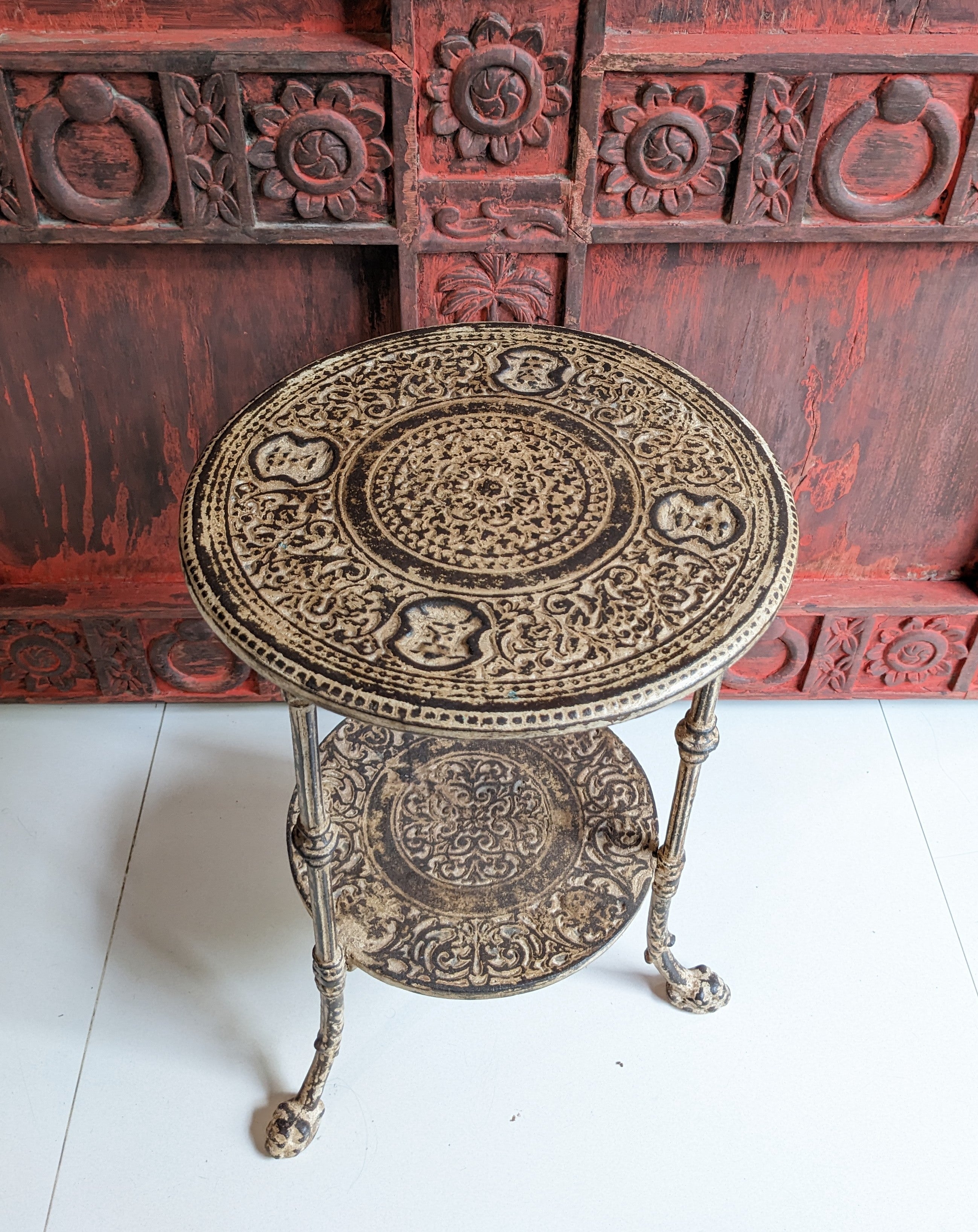 Distressed Brown Cast Iron Table/Plant Stand