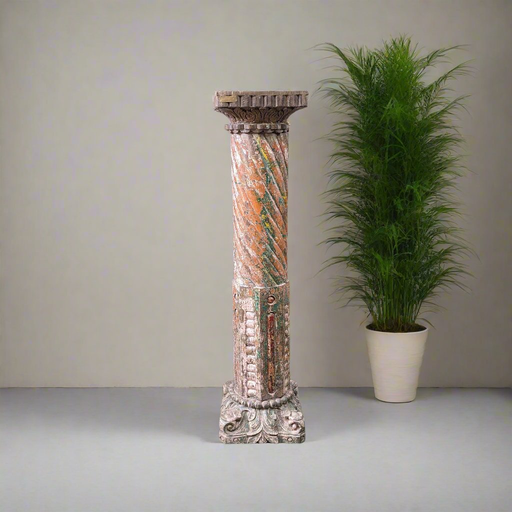 Wooden Pillar in distressed Orange