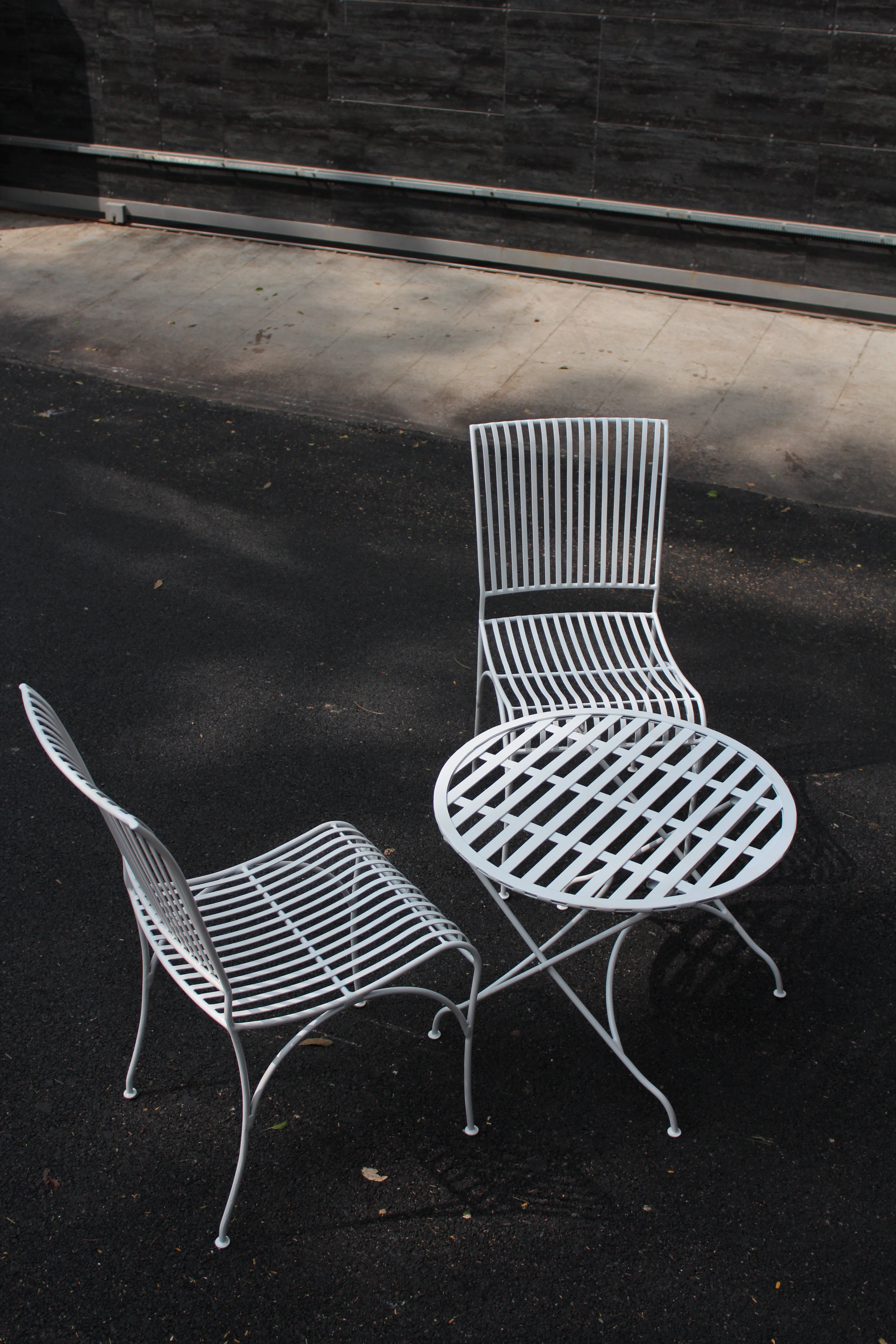 White Metal Garden Set