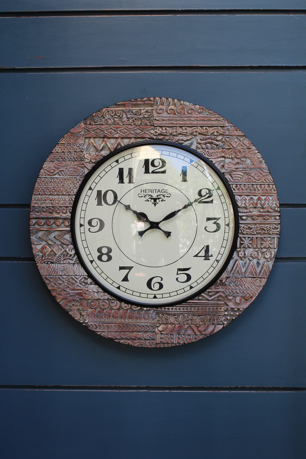Round Carved Frame Clock