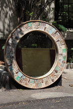 Load image into Gallery viewer, Round Reclaimed Wooden Blocks Mirror
