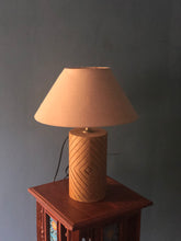 Load image into Gallery viewer, Table Lamp
