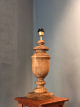 Load image into Gallery viewer, Table Lamp
