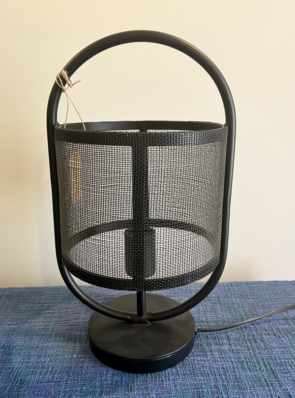 Black Mesh Table Lamp